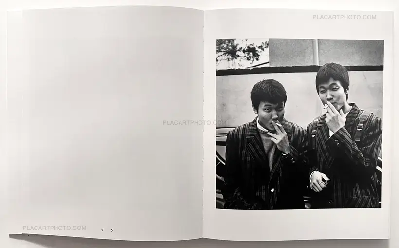Park Sung Jin – Kid Echo (SIGNING AT PARIS PHOTO BOOTH I05)