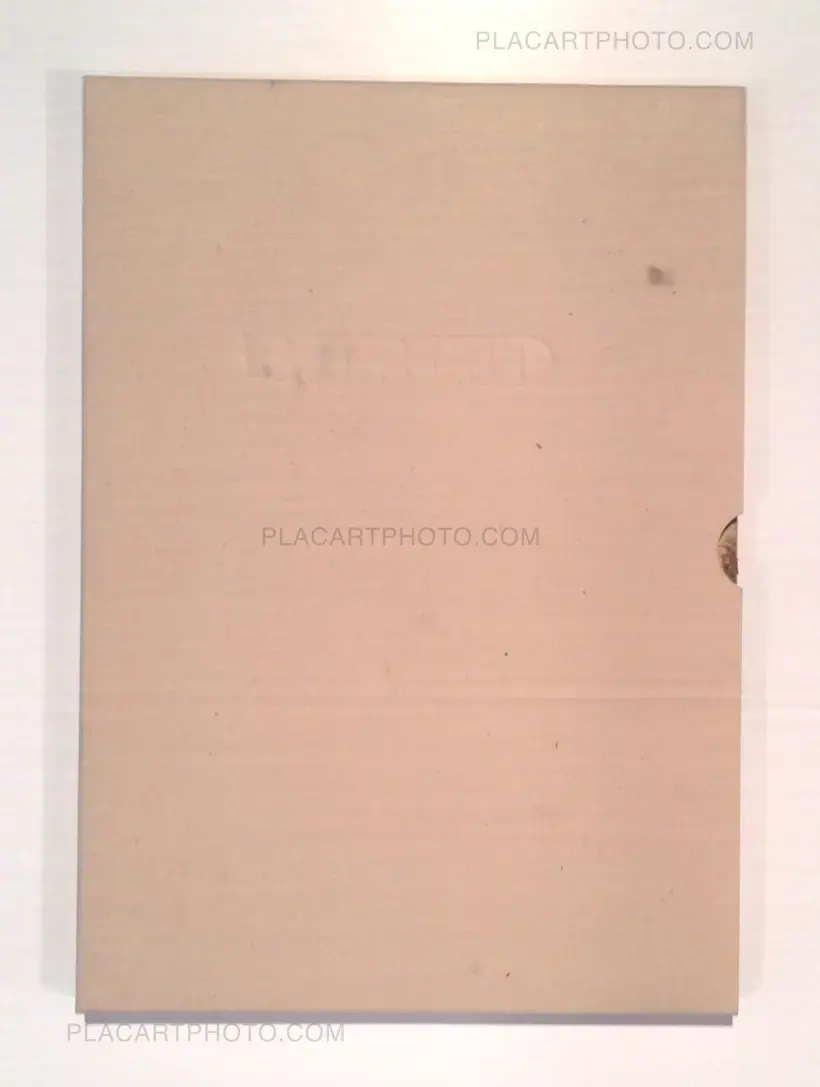 Stephen Gill – Buried (SPECIAL EDITION WITH A PRINT)
