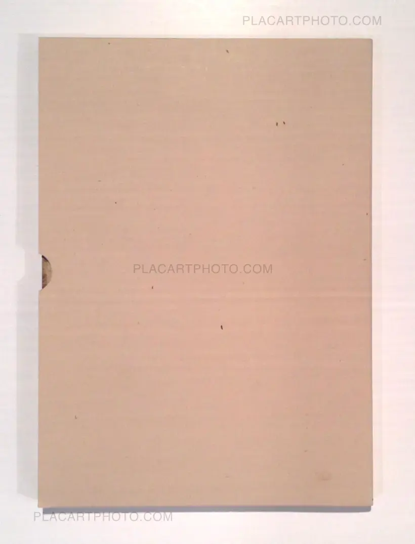 Stephen Gill – Buried (SPECIAL EDITION WITH A PRINT)