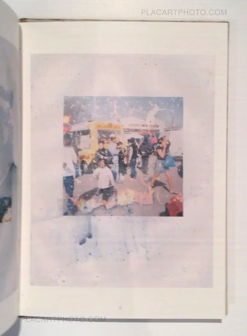 Stephen Gill – Buried (SPECIAL EDITION WITH A PRINT)