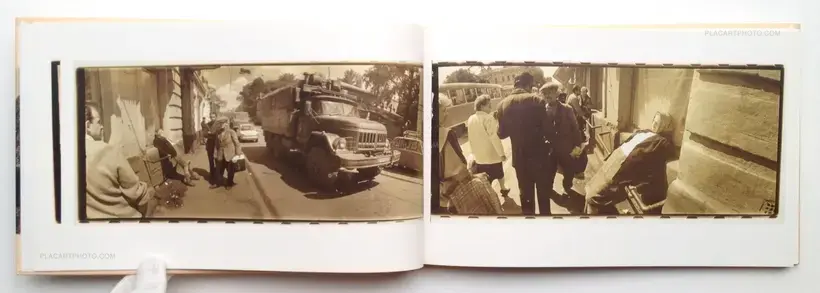Boris Mikhailov – Am Boden/ By the Ground + Die Dämmerung/ At Dusk (Signed)