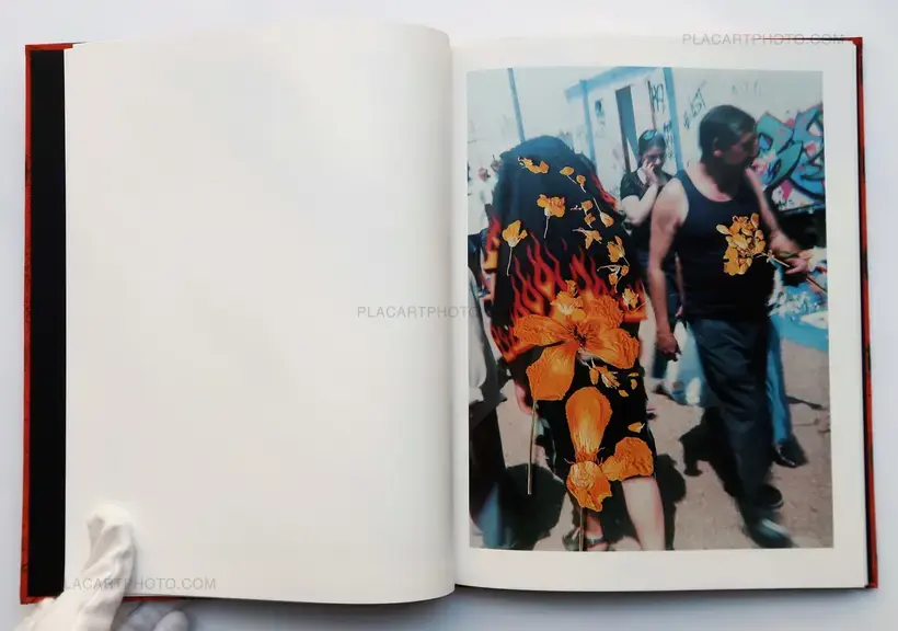 Stephen Gill – Hackney Flowers (LTD & SIGNED WITH PRINT)