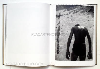 Shomei Tomatsu,Shomei Tomatsu Photographs 1951-2000 (Signed and numbered)