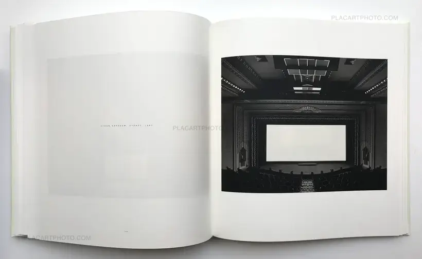 Hiroshi Sugimoto – Theaters