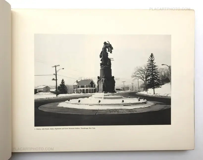 Lee Friedlander – The American Monument