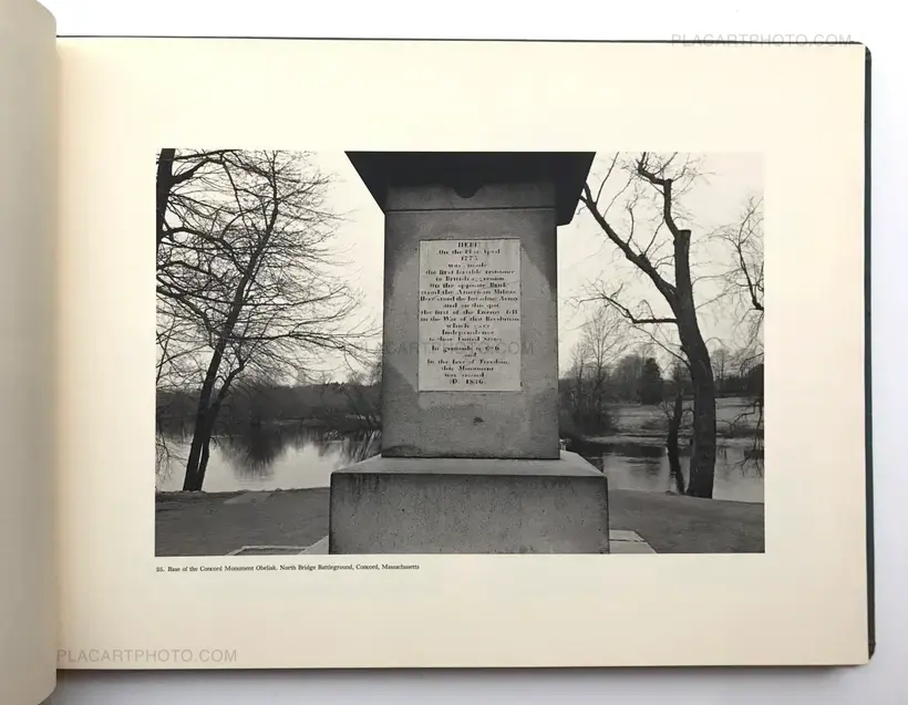 Lee Friedlander – The American Monument