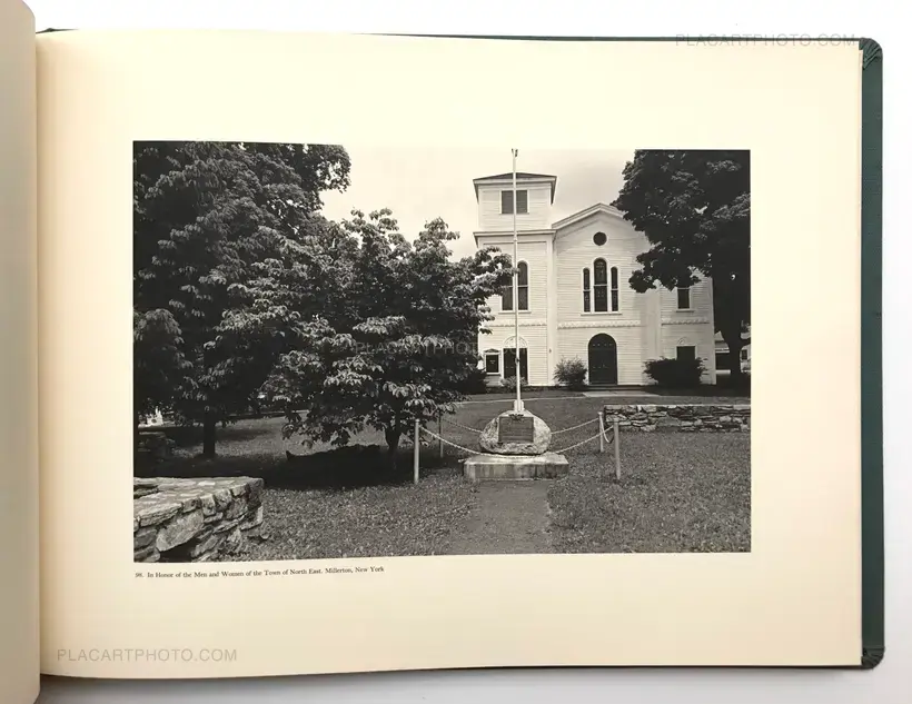 Lee Friedlander – The American Monument