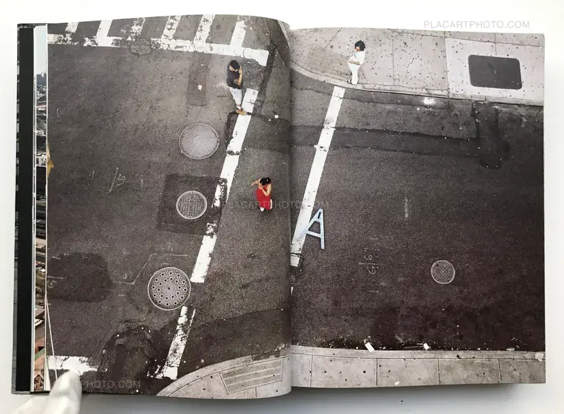 Collective – Endcommercial : Reading the city