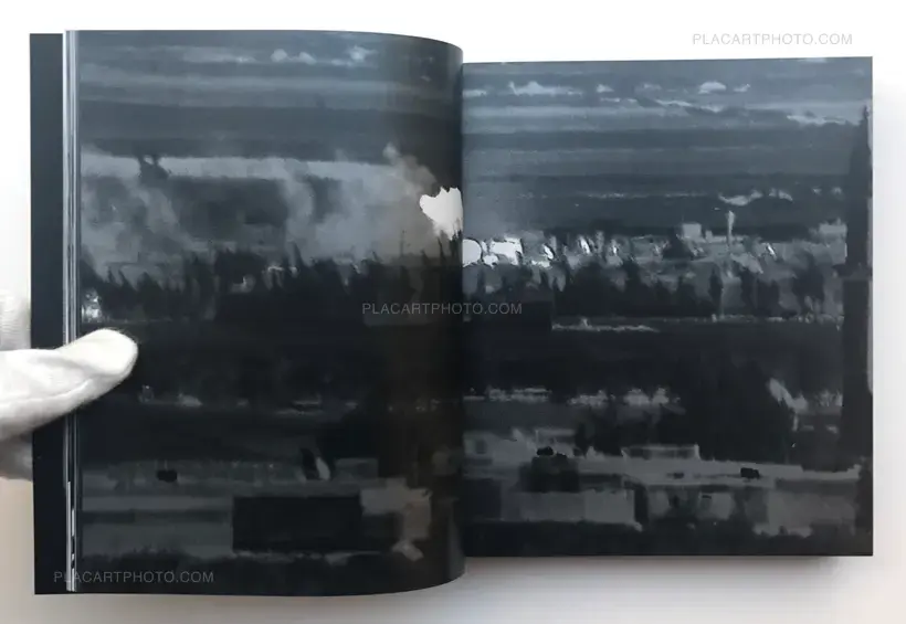 Richard Mosse – Incoming