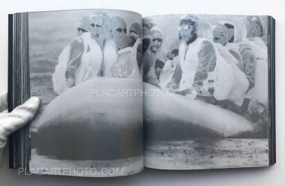 Richard Mosse,Incoming Richard Mosse,Incoming