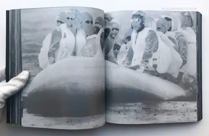 Richard Mosse – Incoming