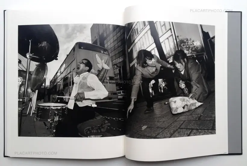Shinya Arimoto – TOKYO CIRCULATION (Black cover or silver cover, Signed copy)