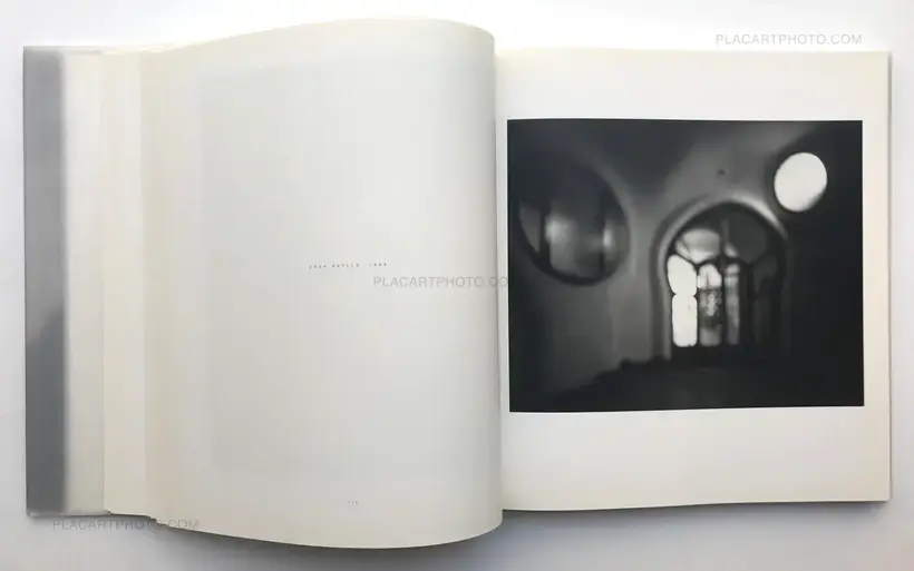 Hiroshi Sugimoto – Architecture