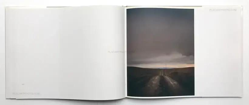 Todd Hido – Roaming : Landscape Photographs 1994-2004