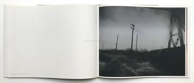 Todd Hido – Roaming : Landscape Photographs 1994-2004