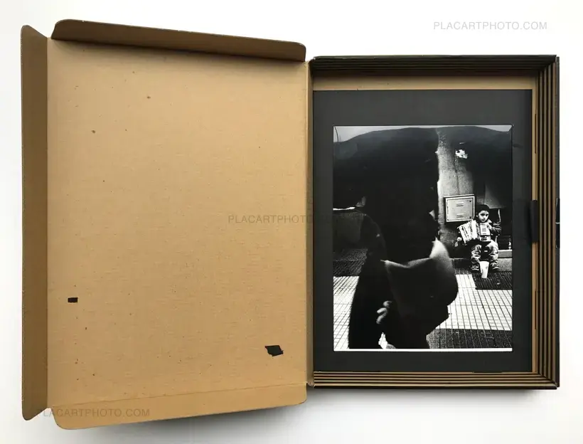 Daido Moriyama – Buenos Aires (LTD & SIGNED WITH PRINT)