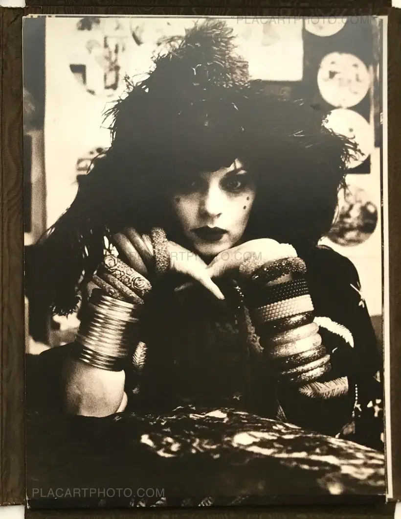 Irina Ionesco – Liliacées langoureuses aux parfums d'Arabie (DEDICATED)