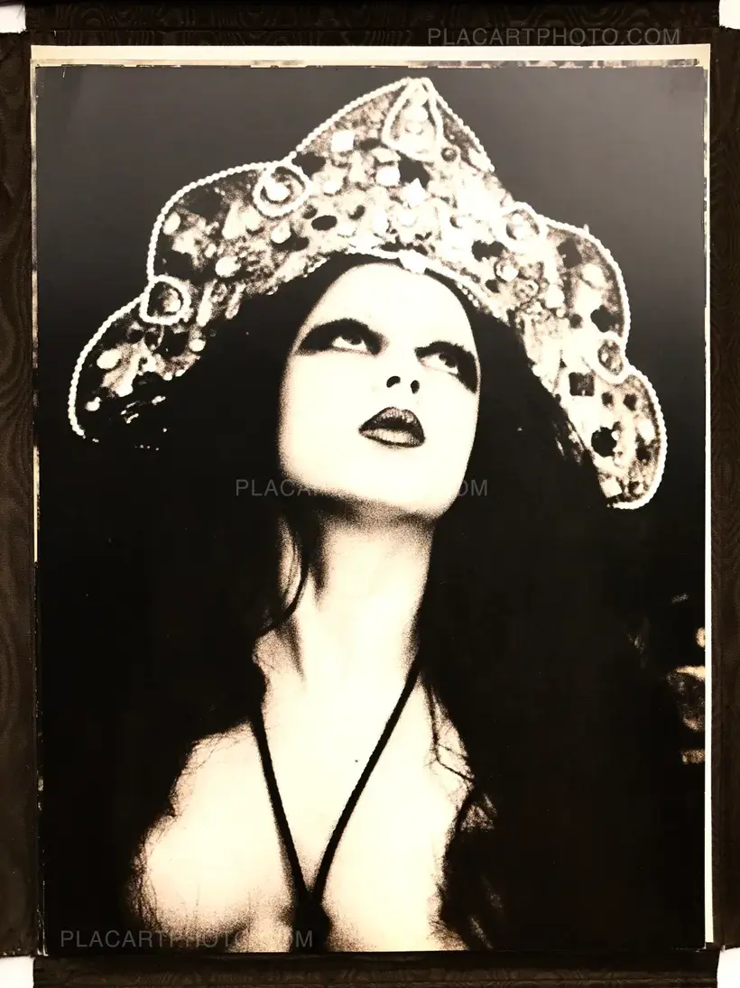 Irina Ionesco – Liliacées langoureuses aux parfums d'Arabie (DEDICATED)