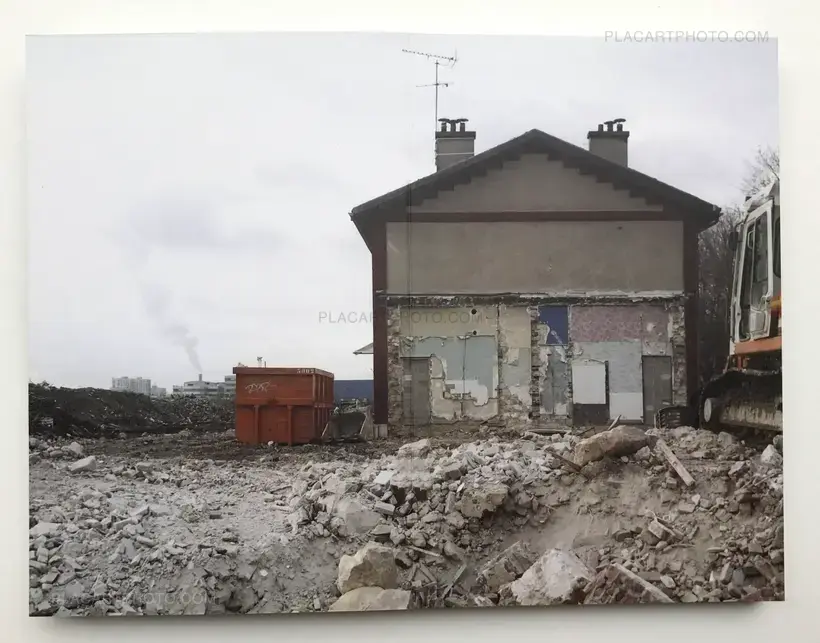 Hannah Darabi – Unreal city (ONLY 30 COPIES - SIGNED)