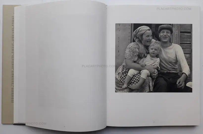 Ismo Hölttö – Ihminen pääosassa/ People in the Lead Role (SIGNED)