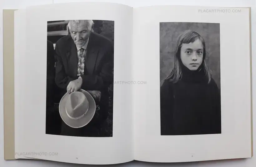 Ismo Hölttö – Ihminen pääosassa/ People in the Lead Role (SIGNED)