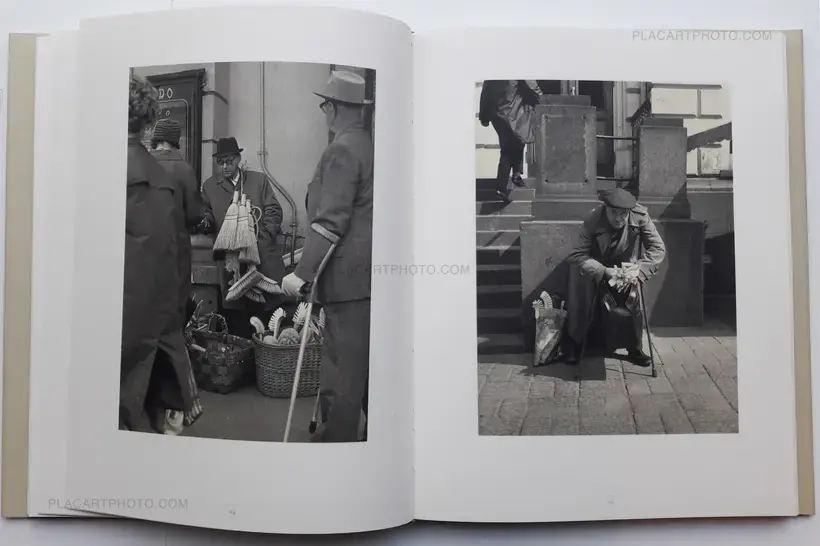 Ismo Hölttö – Ihminen pääosassa/ People in the Lead Role (SIGNED)