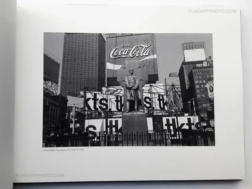 Lee Friedlander – The American Monument