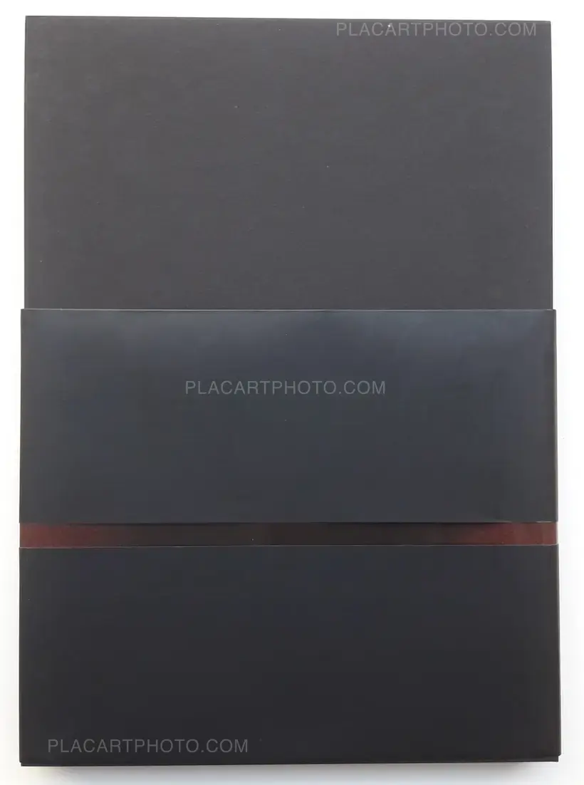 Erhan Can akbulut – Of fading memories (SIGNED)