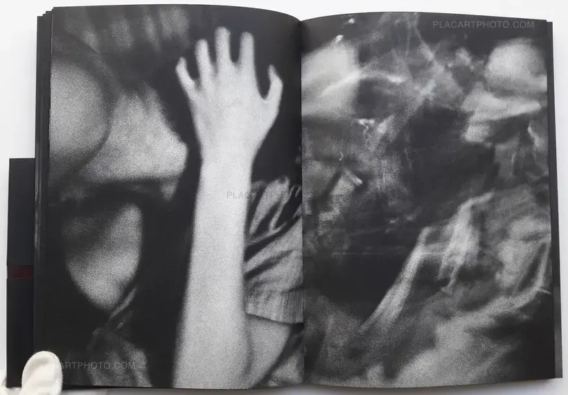 Erhan Can akbulut – Of fading memories (SIGNED)