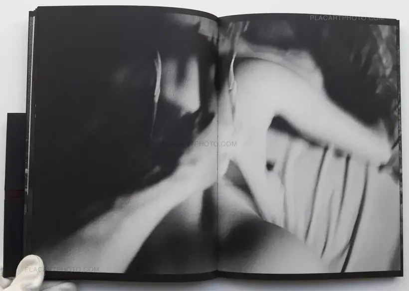 Erhan Can akbulut – Of fading memories (SIGNED)