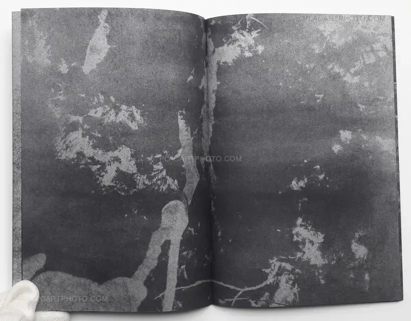 Jonathan Liu – Layers (ONLY 83 COPIES - SIGNED)