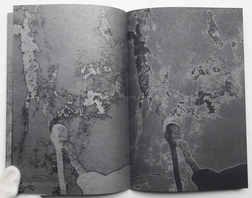 Jonathan Liu – Layers (ONLY 83 COPIES - SIGNED)