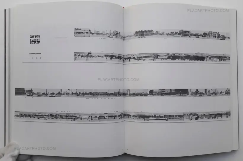 Ed Ruscha – Reading Ed Ruscha