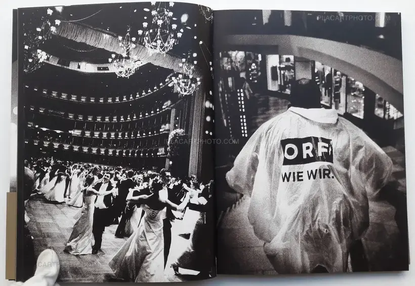 Andreas H. Bitesnich – Deeper shades #04 : Vienna (ONLY 20 COPIES WITH A PRINT)