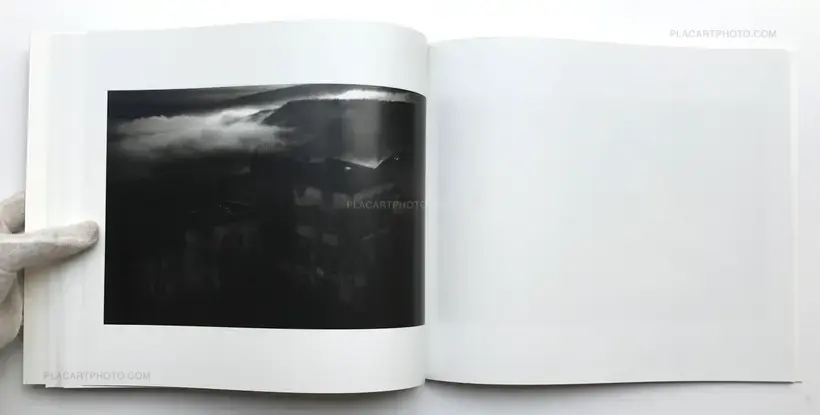 Antoine d'Agata – HOME TOWN