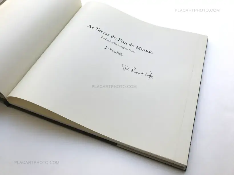 Jo Ractliffe – As Terras do Film do Mundo (SIGNED)