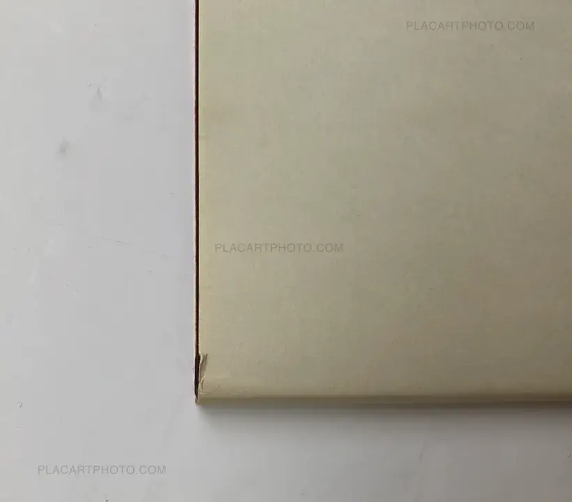 Masao Yamamoto – É (SIGNED)