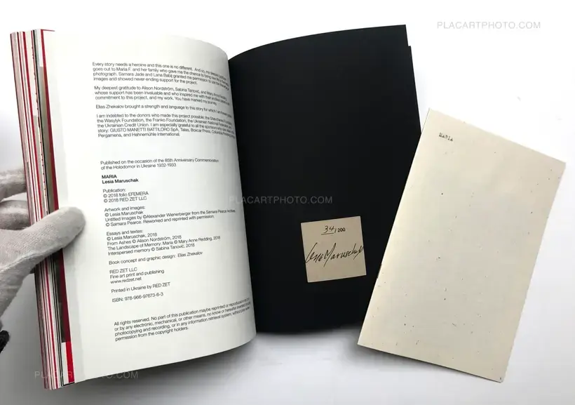 Lesia Maruschak – Maria (Special edition with print and vintage bag)