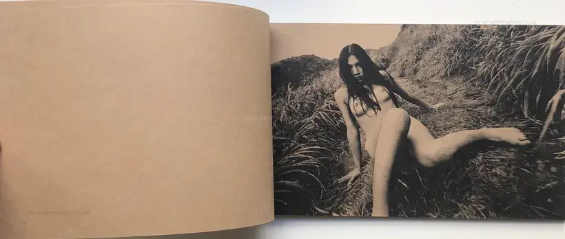Daido Moriyama – KAGERO / MAYFLY (SIGNED AND NUMBERED)