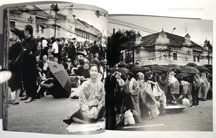 Shunji Dodo – A City Aglow (Signed)