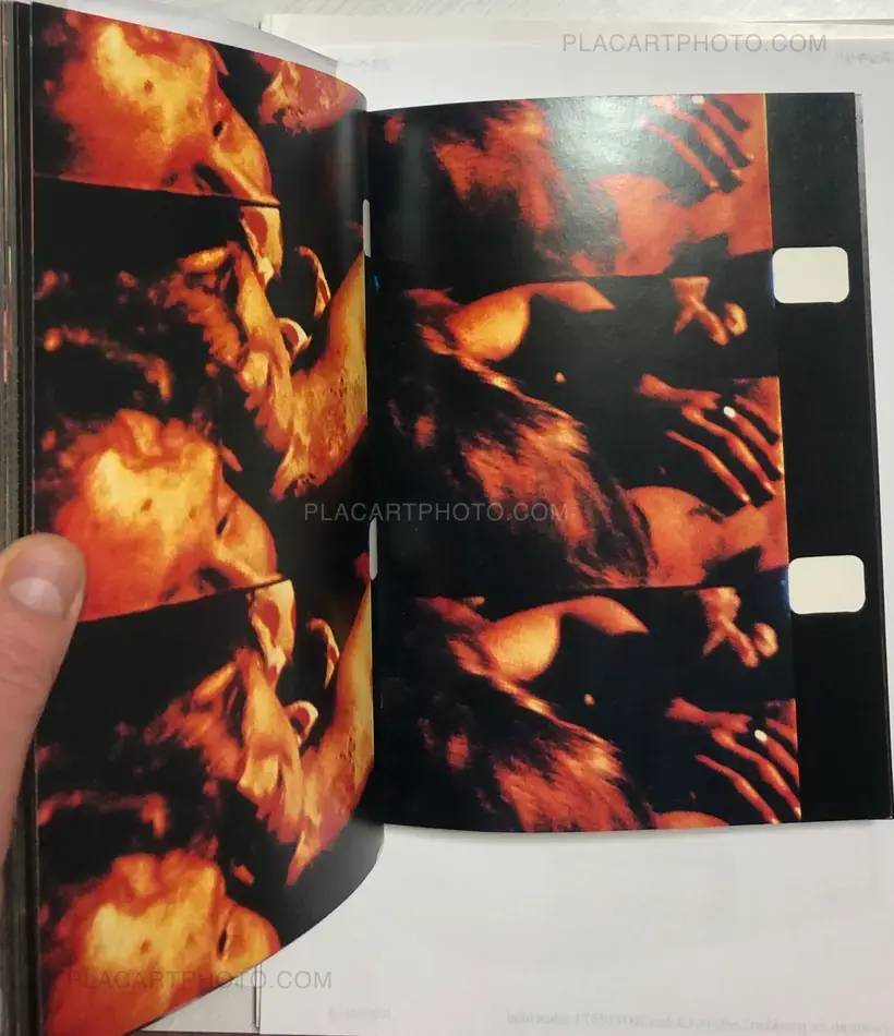 Takahiko Iimura – PAPER FILM