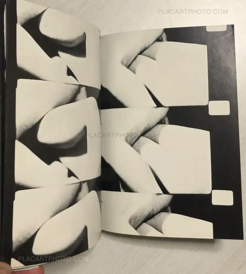 Takahiko Iimura – PAPER FILM