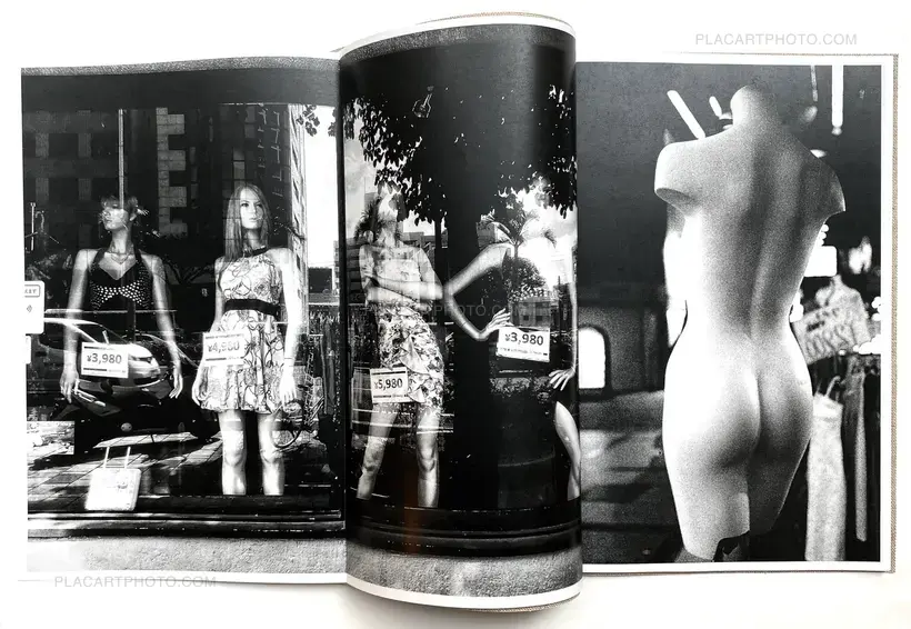 Daido Moriyama – PLASTIC LOVE (Signed ltd edition of 350 copies)