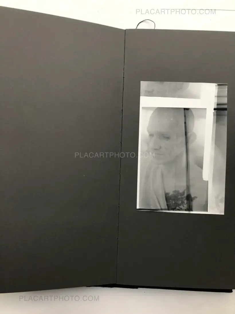 Laura Rodari – THE GRAY LINE (ARTIST'S EDITION OF 11)