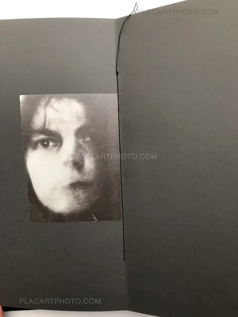 Laura Rodari – THE GRAY LINE (ARTIST'S EDITION OF 11)