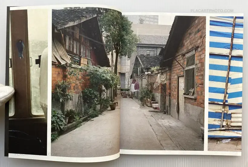 Carlos Lobo – FAR FAR EAST : a bridge