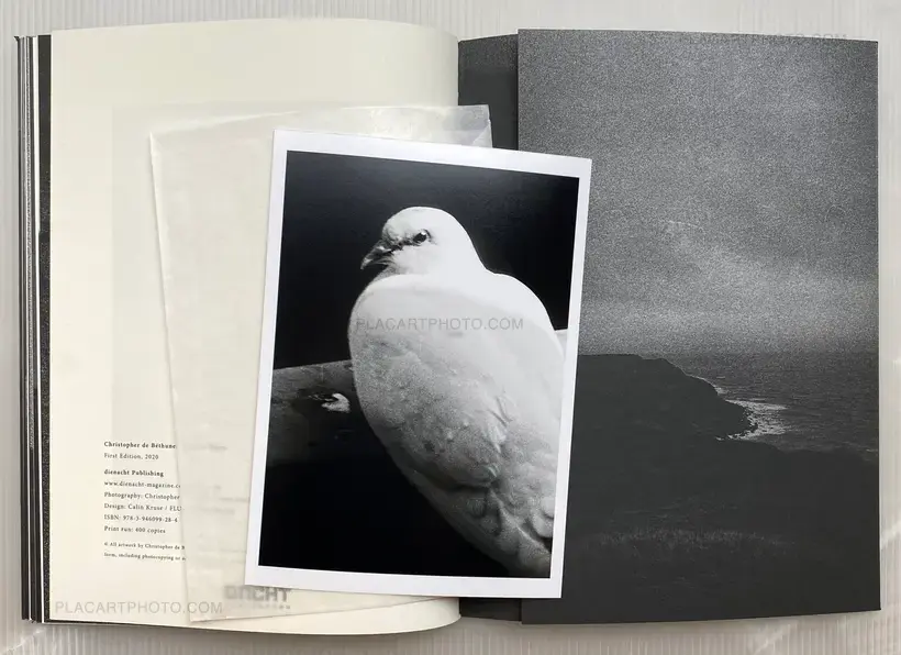 Christopher de Béthune – Invisible Waves