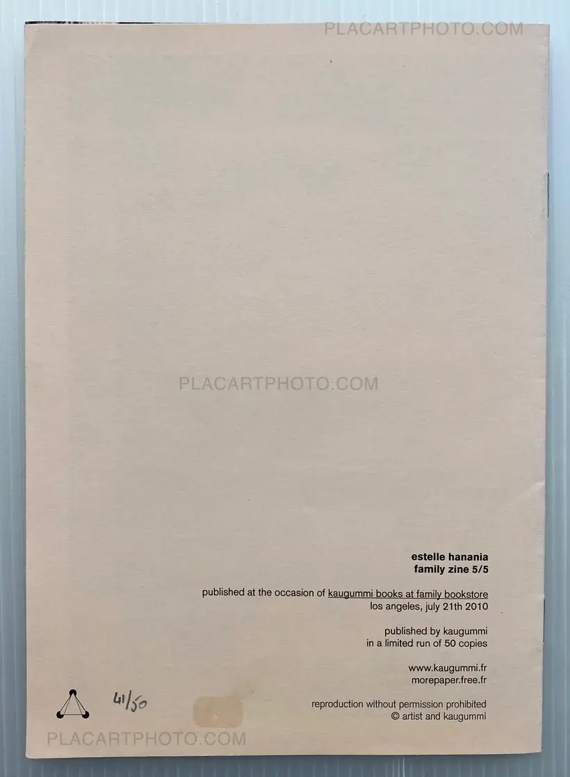 Estelle Hanania – Family zine 5/5