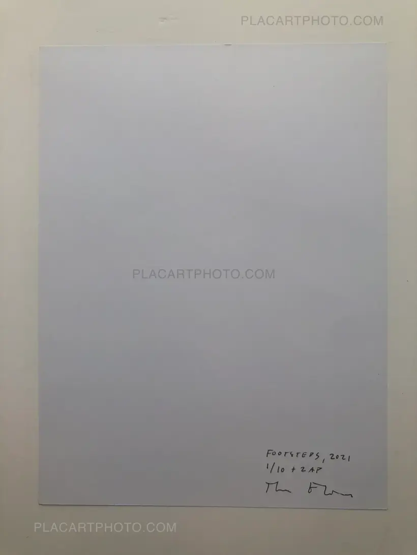 Theo Elias – RED / JANUARY 2021 (SPECIAL EDT OF 10 WITH A PRINT)
