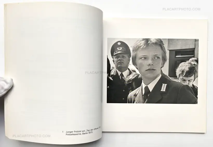 Gabriele and Helmut Nothhelfer – Gabriele und Helmut Nothhelfer (ASSOCIATION COPY)